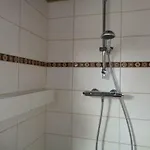 à Deux Pas De L'horloge Senzeille