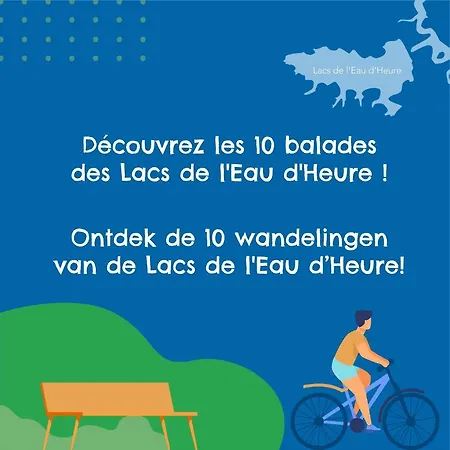 à Deux Pas De L'horloge *