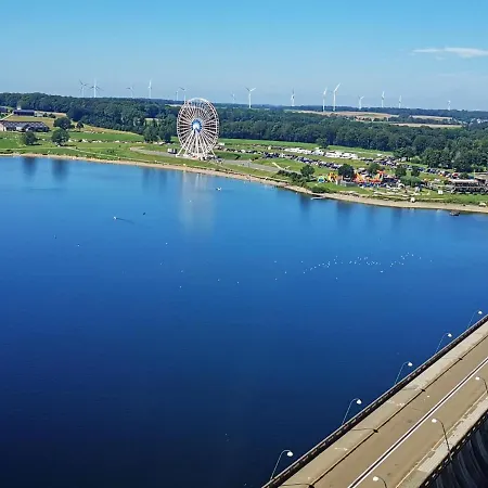 à Deux Pas De L'horloge * Senzeille